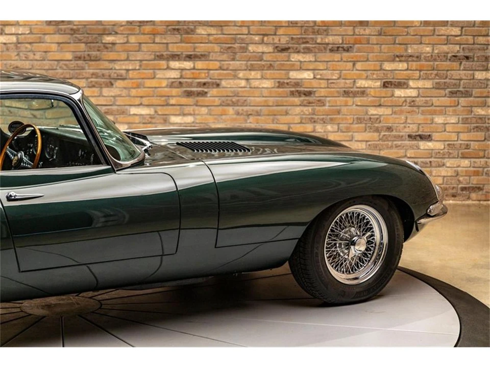1966 Jaguar E-Type Series 1 - Image 12 of 31