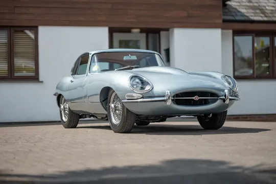 1966 Jaguar E-Type 4.2 FHC Series 1