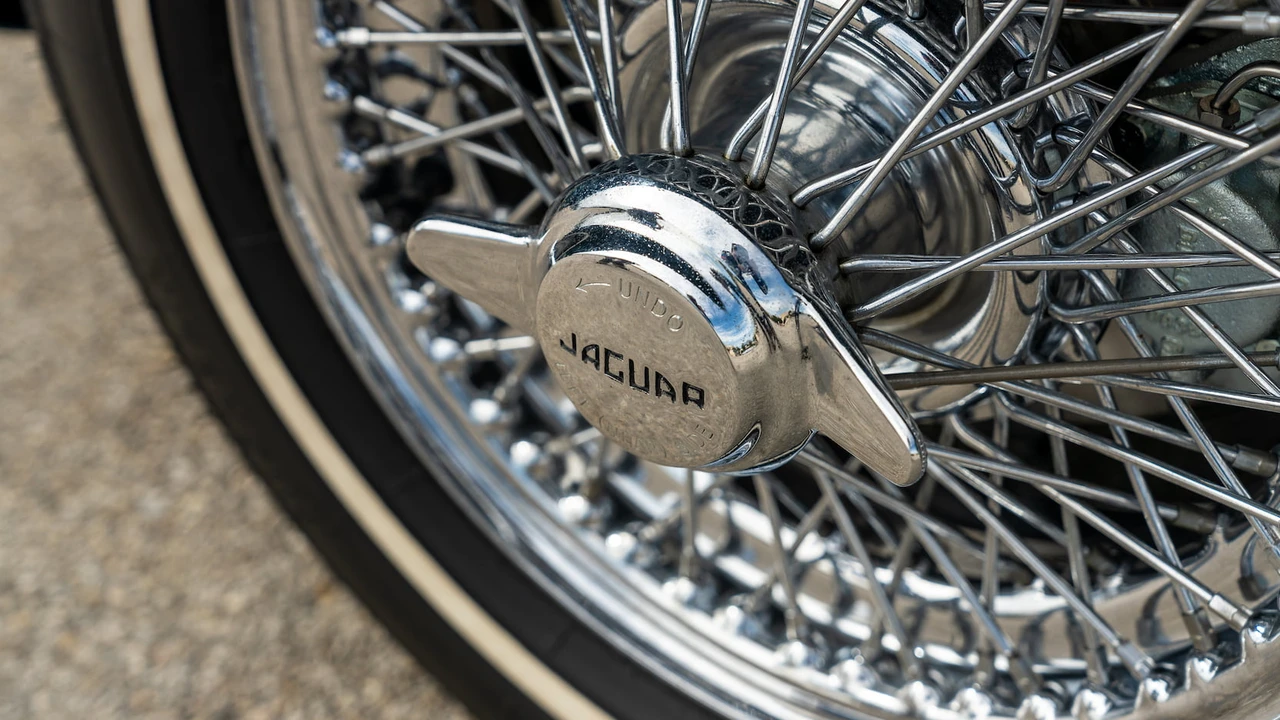 1966 Jaguar E-Type Series 1 - Image 31 of 31