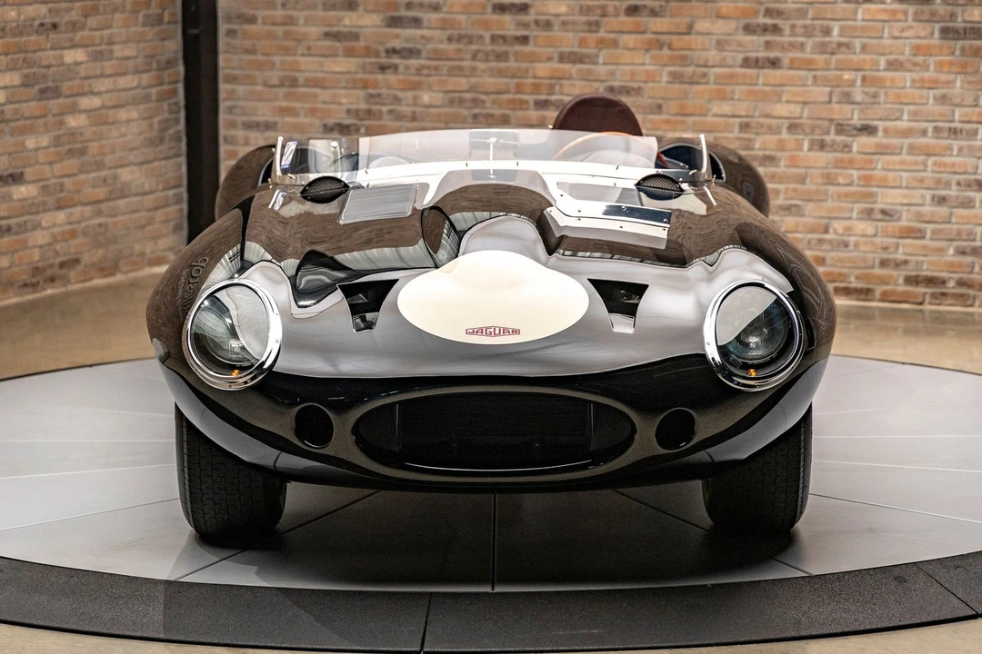 1966 Jaguar E-Type Series 1 - Image 2 of 24