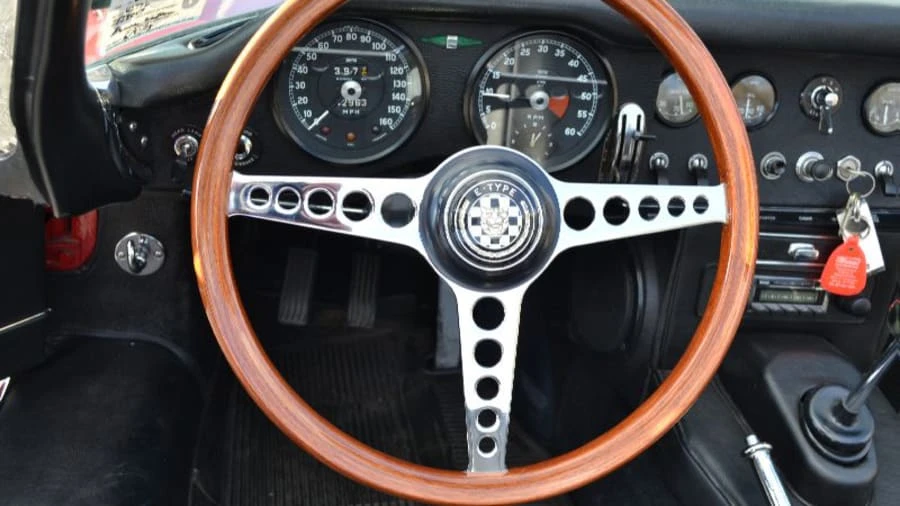 1966 Jaguar E-Type Series 1 - Image 6 of 10