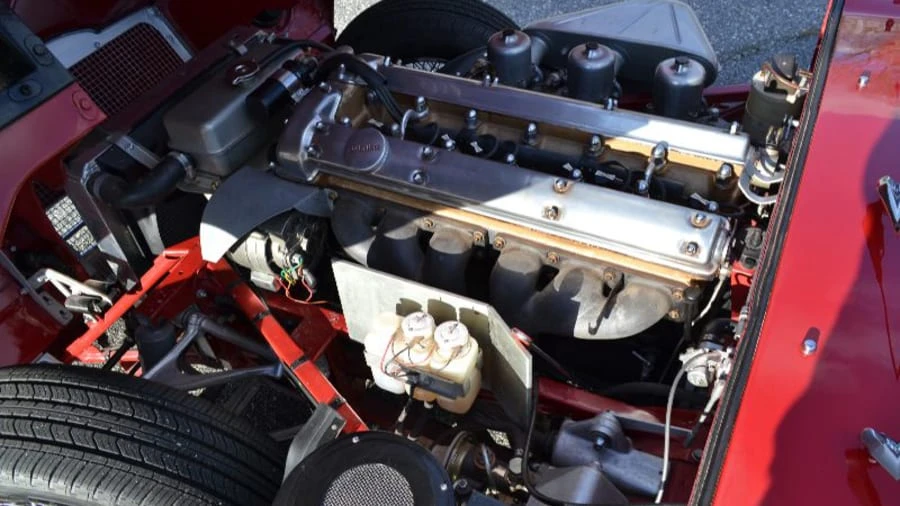 1966 Jaguar E-Type Series 1 - Image 7 of 10