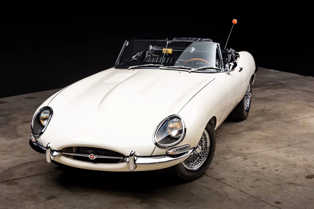 1966 Jaguar E-Type Series 1 - Image 2 of 31