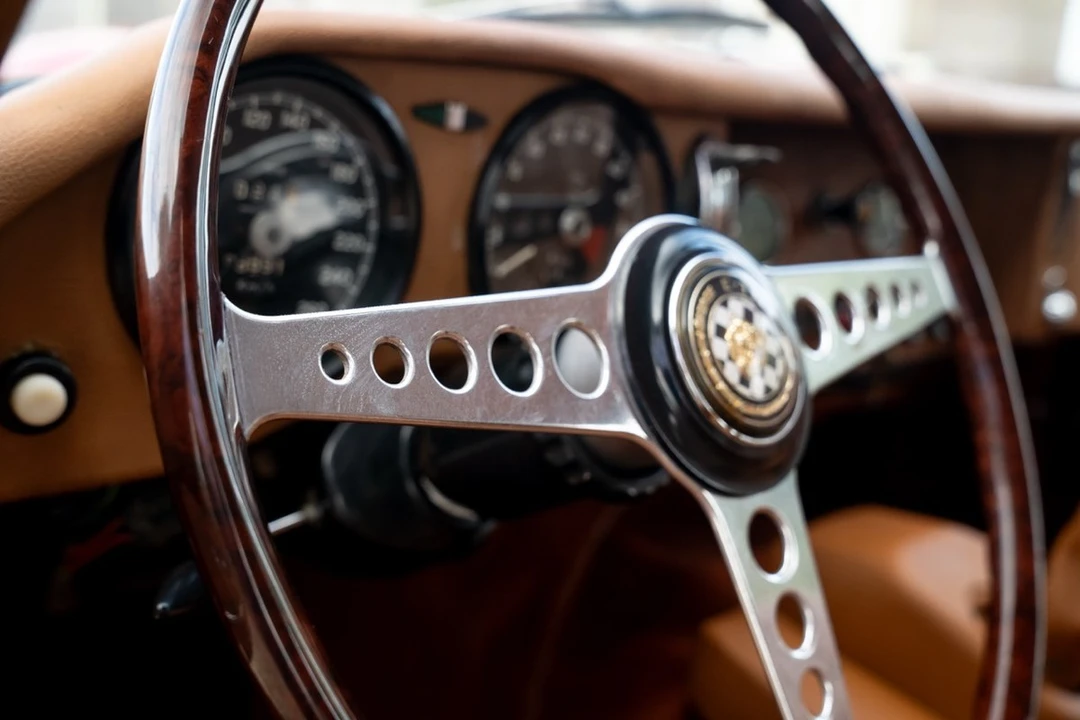 1900 Jaguar E-Type Series 1 2+2 - Image 16 of 30