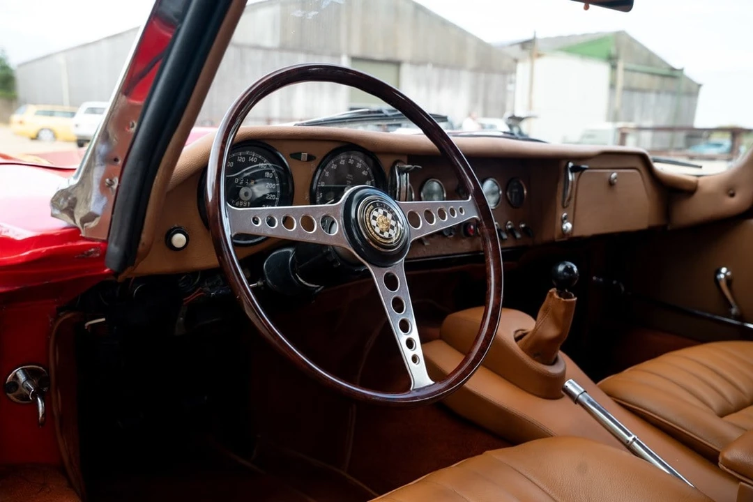 1900 Jaguar E-Type Series 1 2+2 - Image 14 of 30