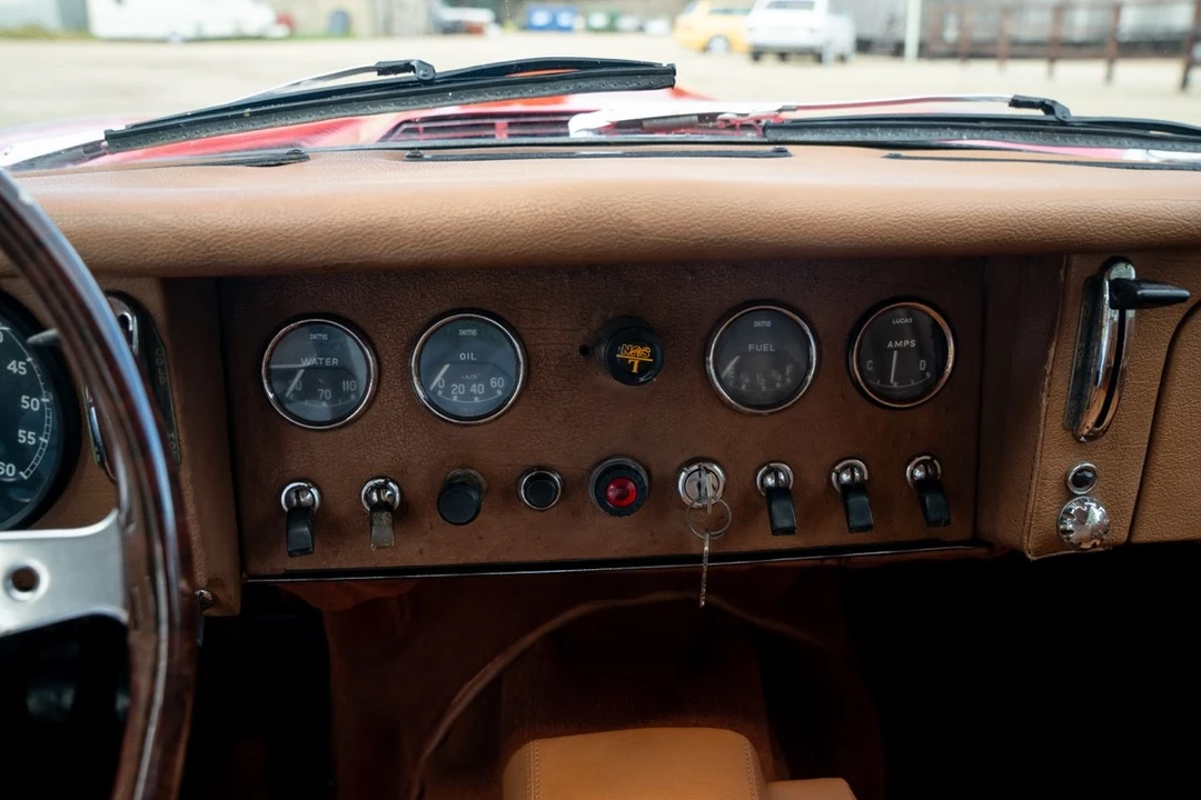 1900 Jaguar E-Type Series 1 2+2 - Image 22 of 30