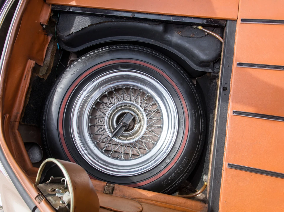 1966 Jaguar E-Type Series 1 - Image 17 of 31