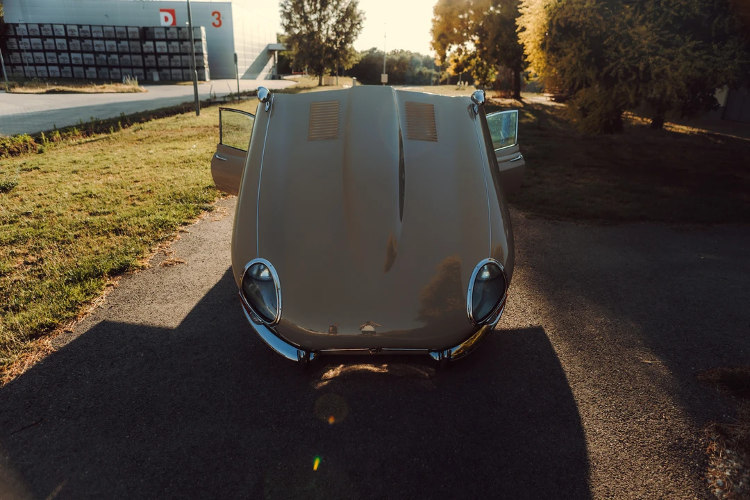 1966 Jaguar E-Type Series 1 - Image 11 of 31