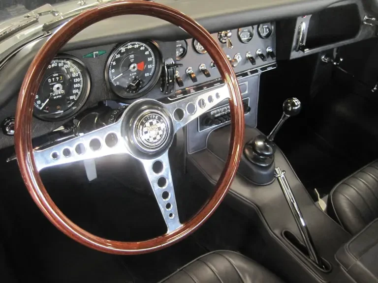 1966 Jaguar E-Type Series 1 - Image 4 of 5