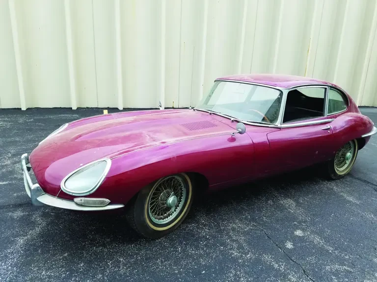 1966 Jaguar E-Type Series 1 2+2 - Image 2 of 2