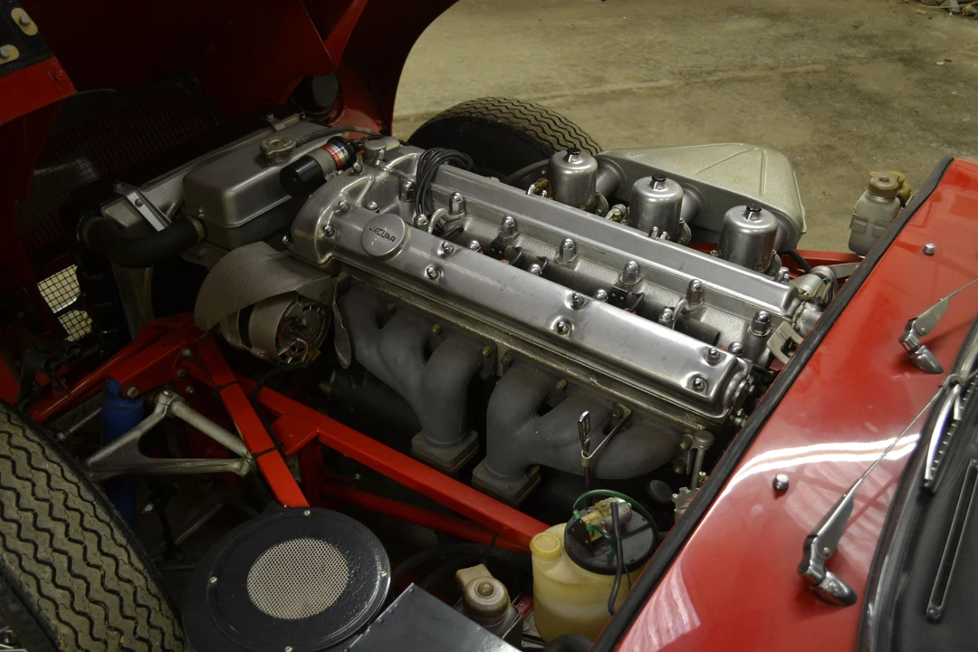 1966 Jaguar E-Type Series 1 - Image 3 of 3