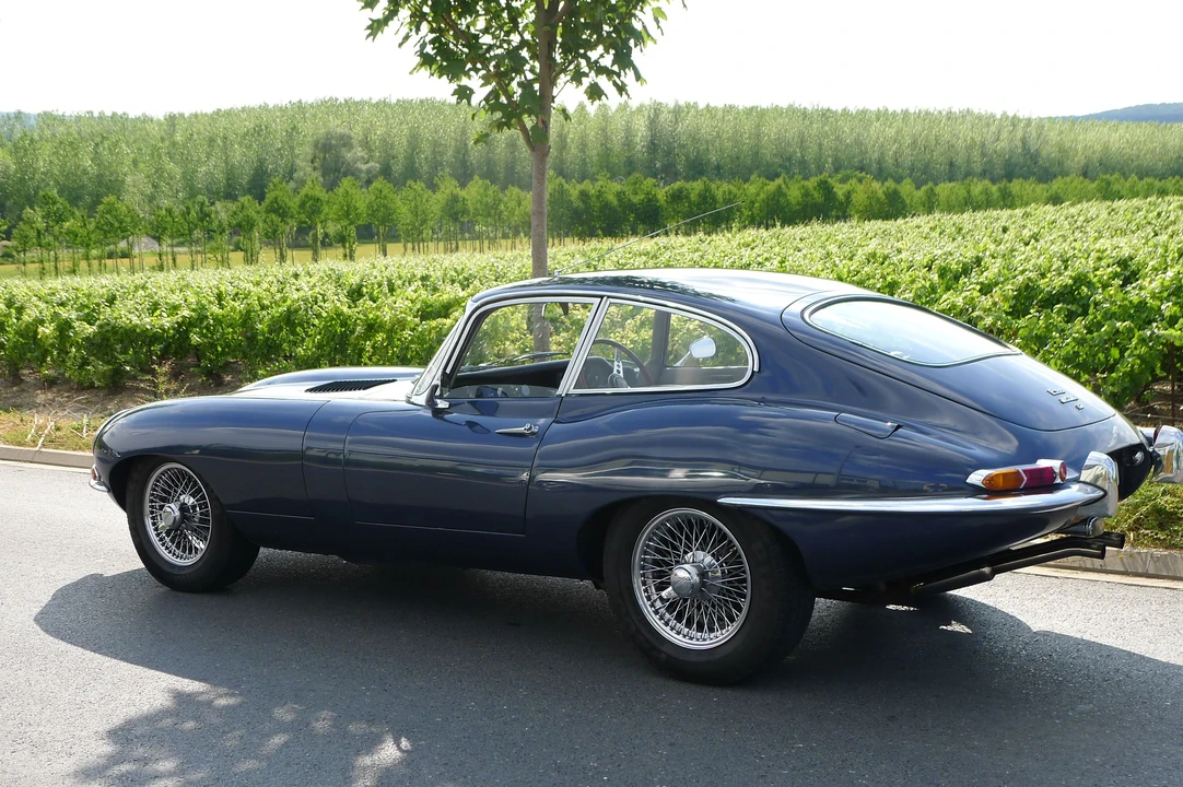1966 Jaguar E-Type Series 1 - Image 12 of 14
