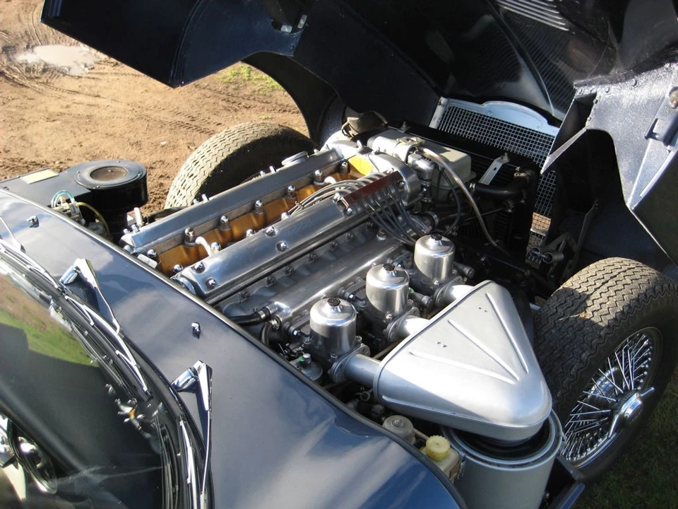 1966 Jaguar E-Type Series 1 - Image 14 of 14