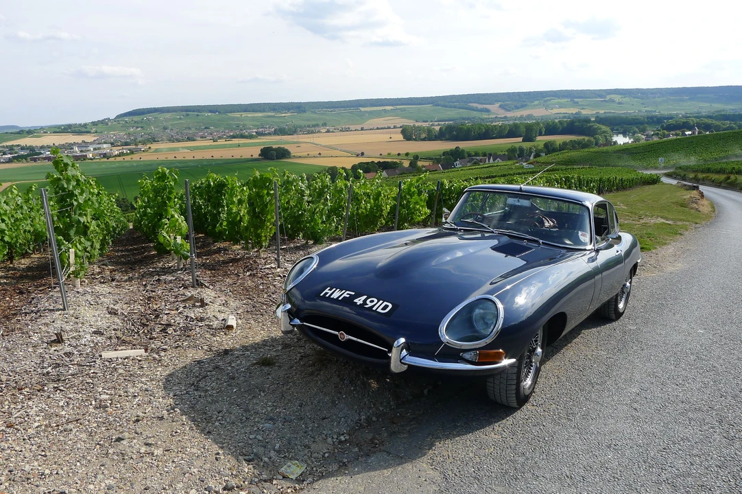 1966 Jaguar E-Type Series 1 - Image 10 of 14
