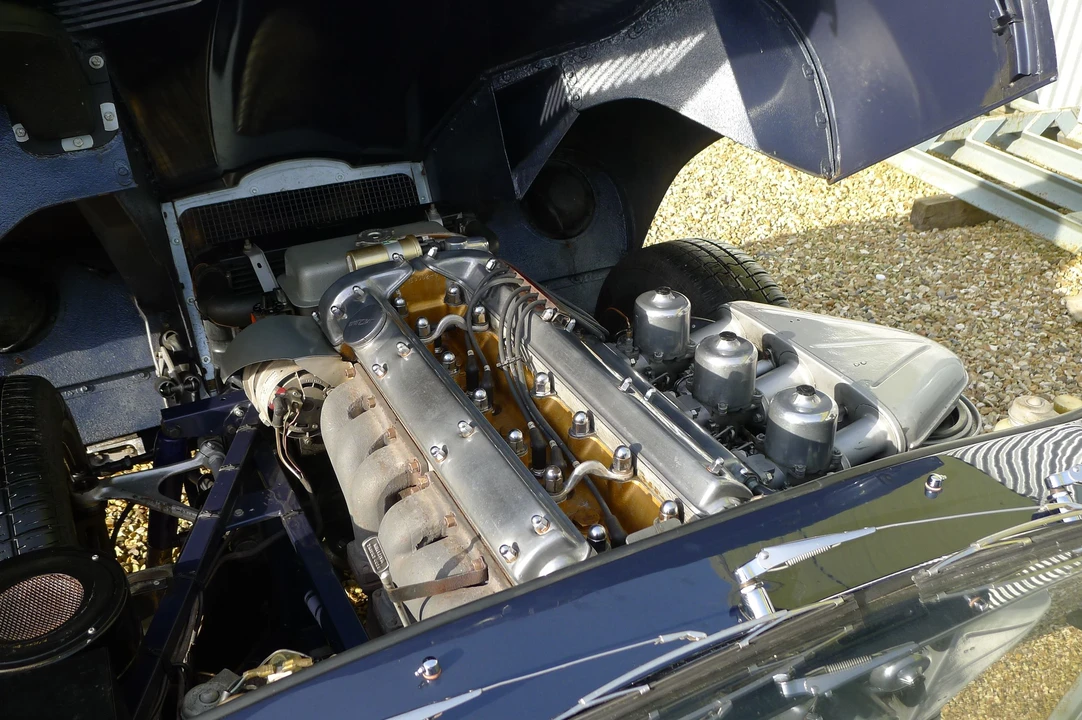 1966 Jaguar E-Type Series 1 - Image 8 of 14