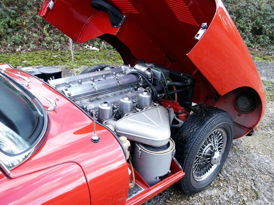 1966 Jaguar E-Type - Image 2 of 3