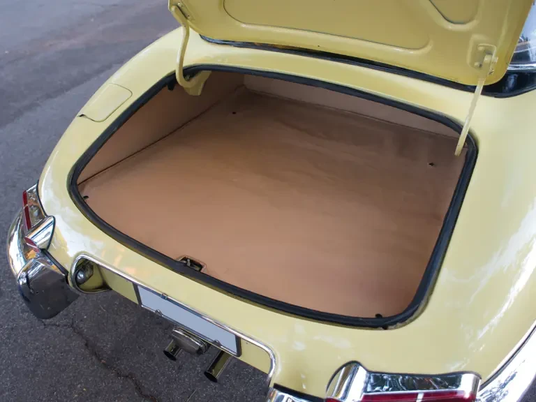 1966 Jaguar E-Type Series 1 - Image 18 of 22