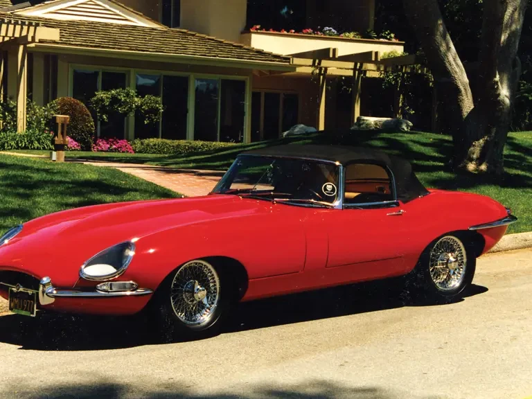 1966 Jaguar E-Type Series 1 - Image 2 of 2
