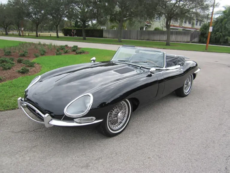 1966 Jaguar E-Type Series 1 - Image 2 of 2