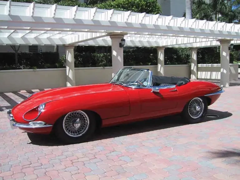 1966 Jaguar E-Type Series 1 - Image 2 of 3