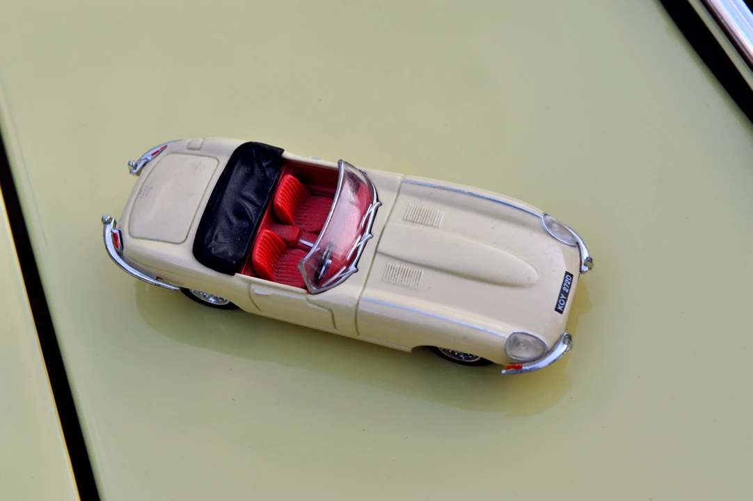 1966 Jaguar E-Type Series 1 - Image 25 of 25