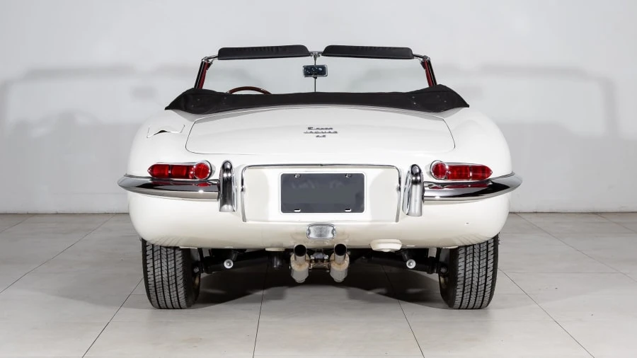 1966 Jaguar E-Type Series 1 - Image 7 of 12