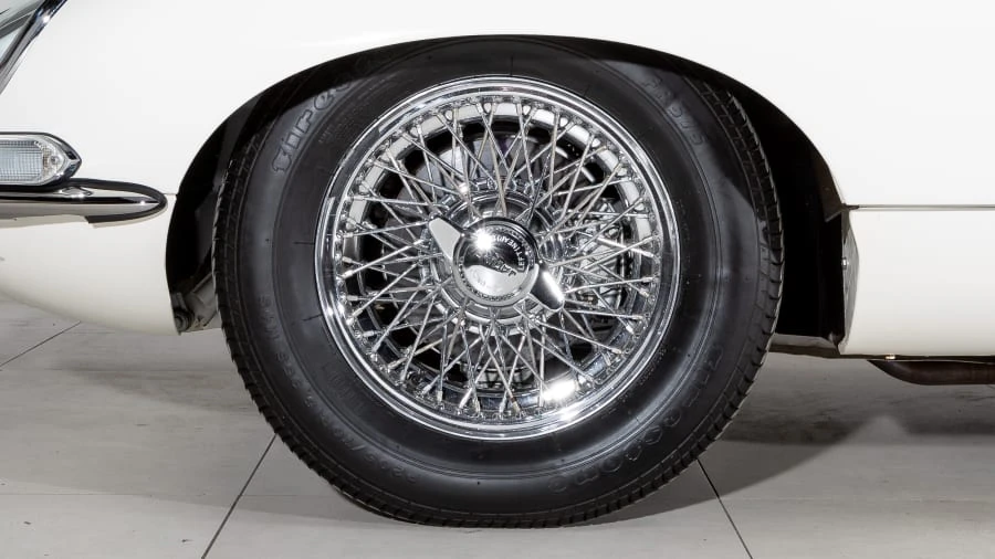 1966 Jaguar E-Type Series 1 - Image 8 of 12
