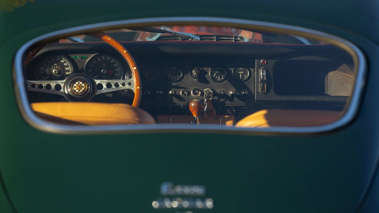 1966 Jaguar E-Type Series 1 - Image 14 of 28