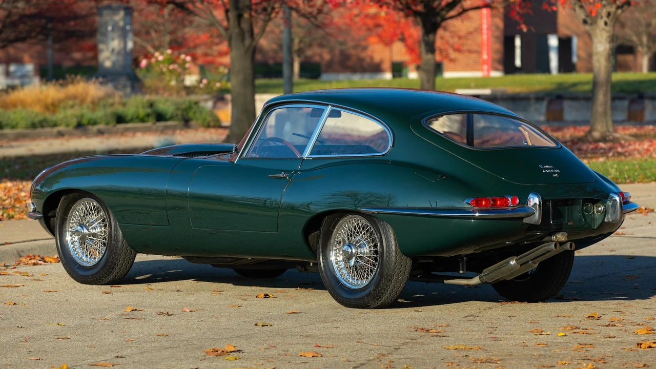 1966 Jaguar E-Type Series 1 - Image 15 of 28