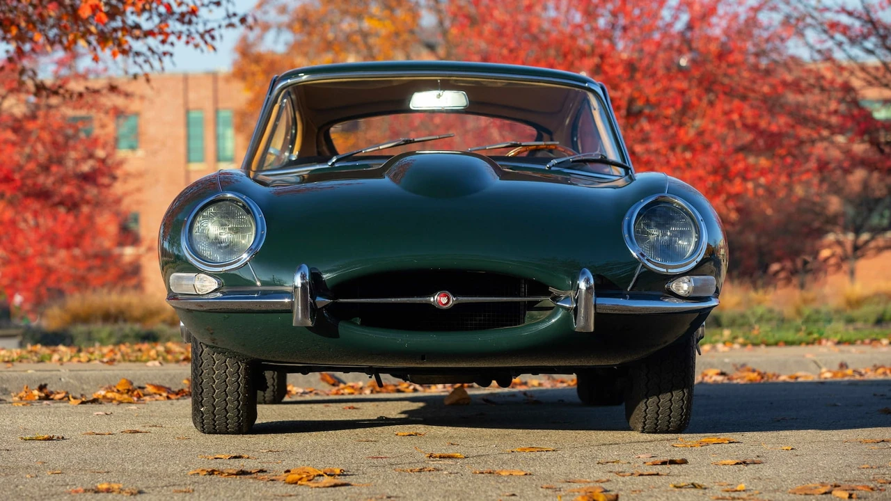 1966 Jaguar E-Type Series 1 - Image 16 of 28