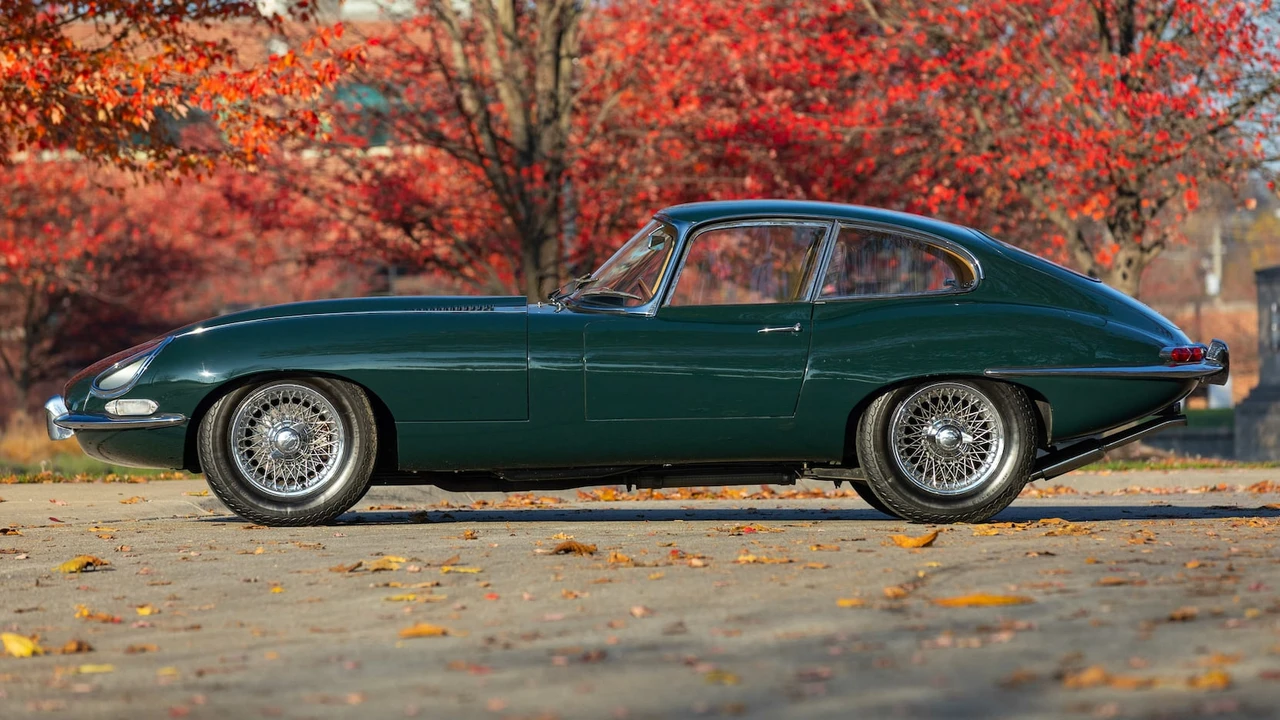 1966 Jaguar E-Type Series 1 - Image 2 of 28