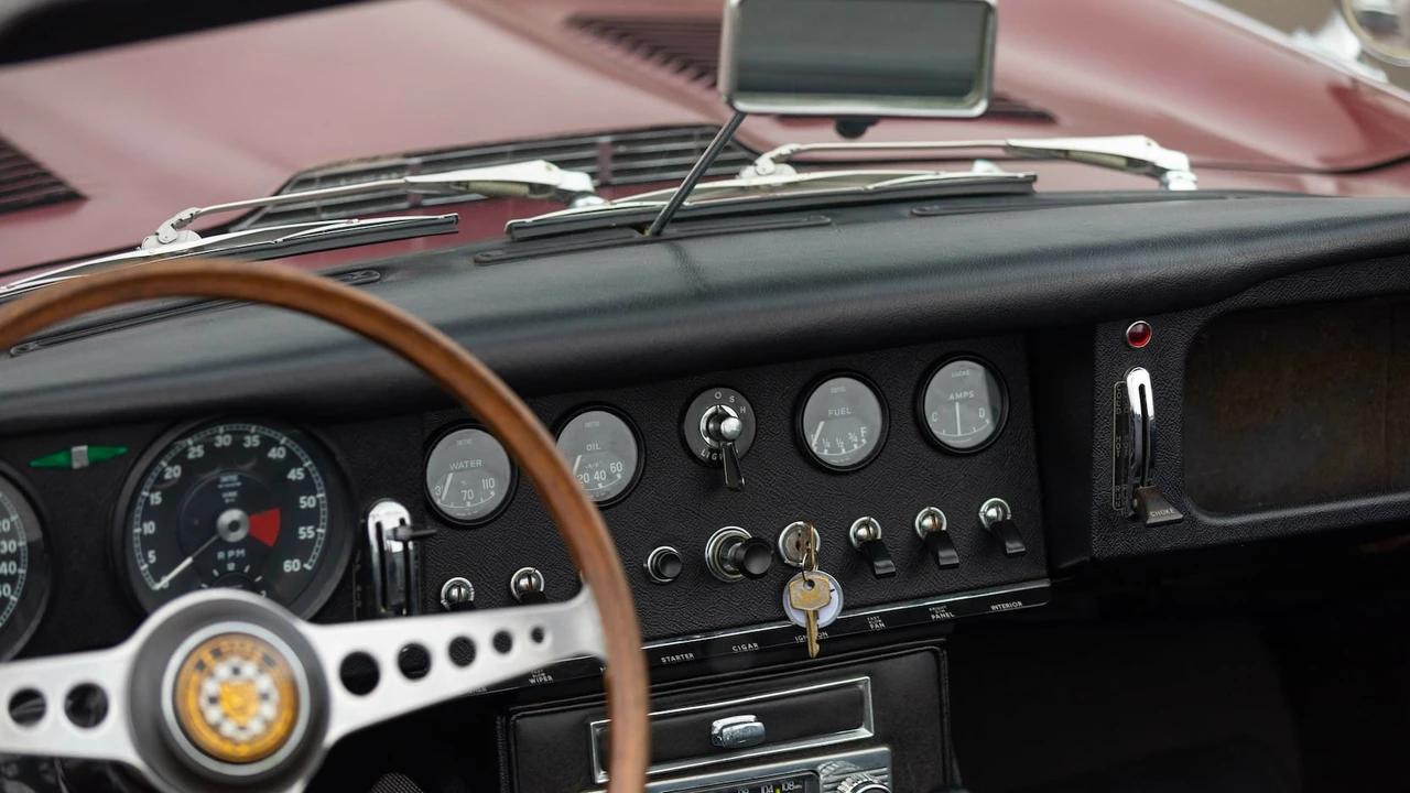 1966 Jaguar E-Type Series 1 - Image 20 of 24