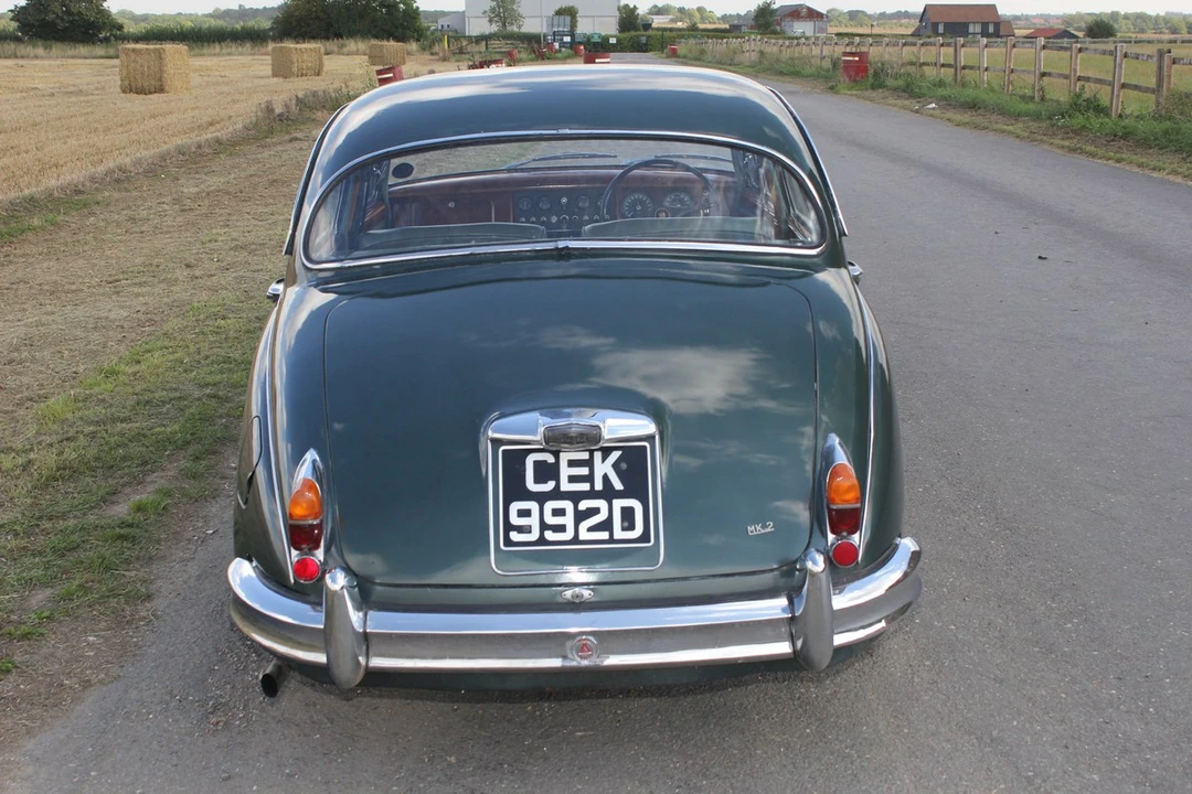 1966 Jaguar Mark II - Image 11 of 30