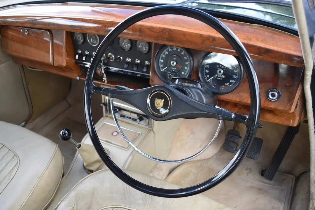 1966 Jaguar Mark II - Image 18 of 31