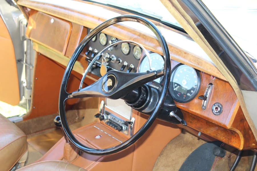 1966 Jaguar Mark II - Image 13 of 18