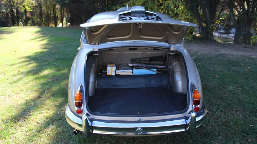 1966 Jaguar Mark II - Image 17 of 18