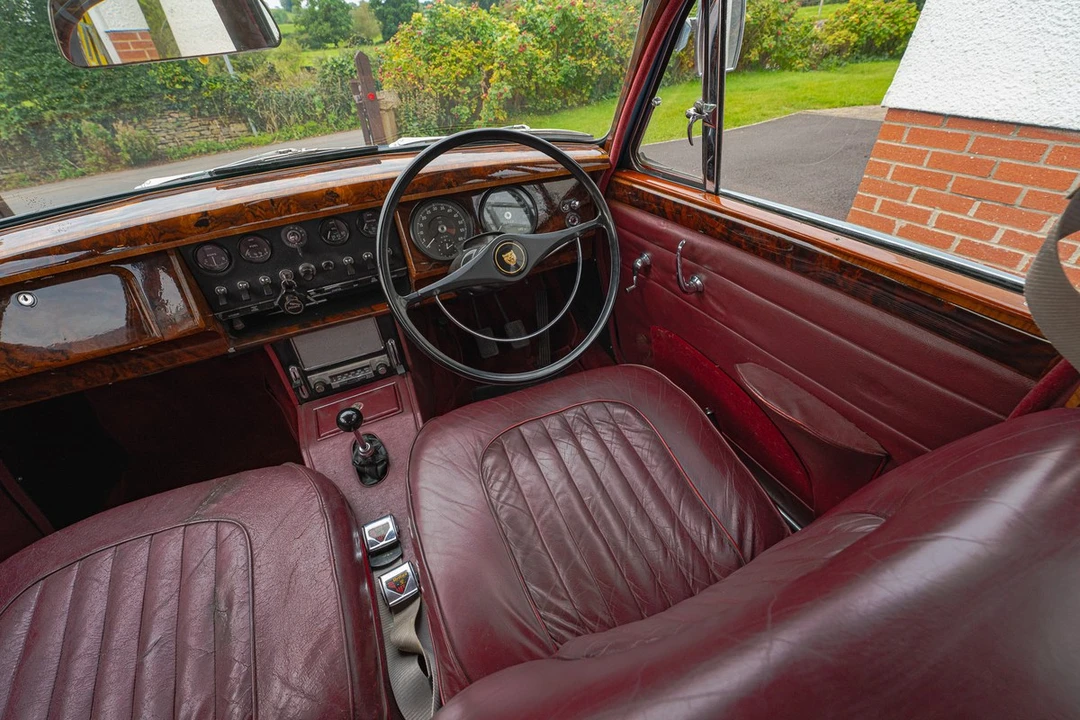 1966 Jaguar Mark II - Image 28 of 30