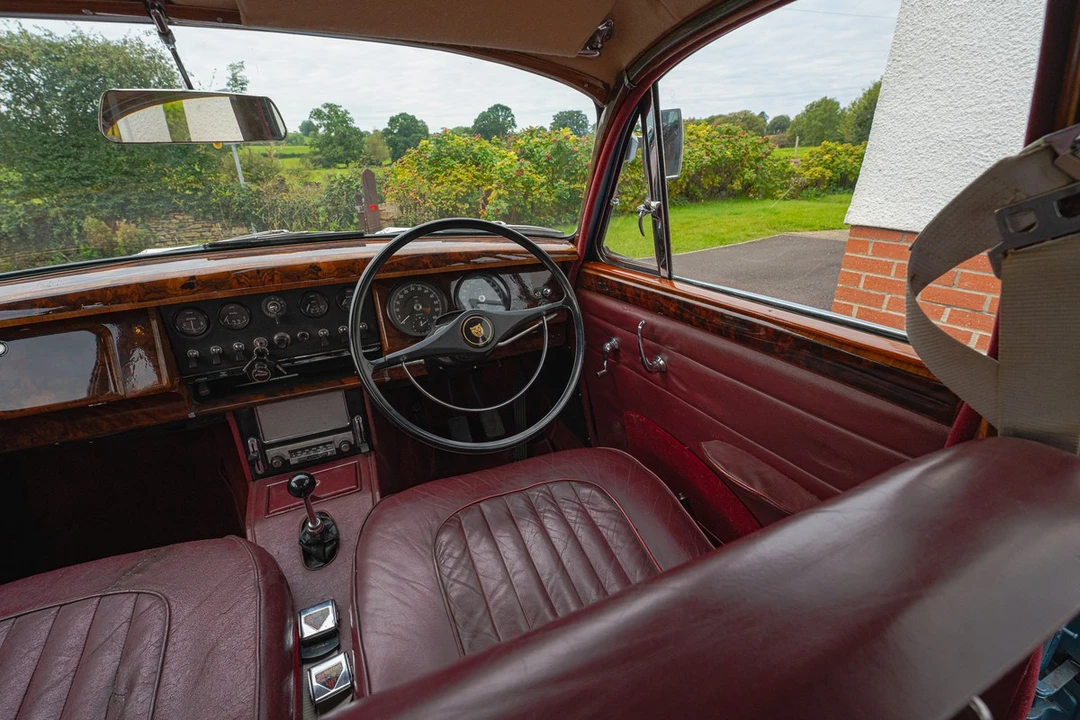 1966 Jaguar Mark II - Image 23 of 30