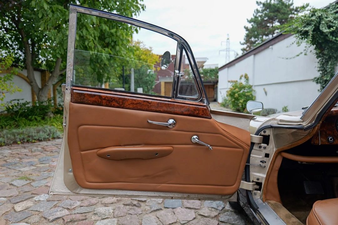 1966 Jaguar Mark X - Image 25 of 30
