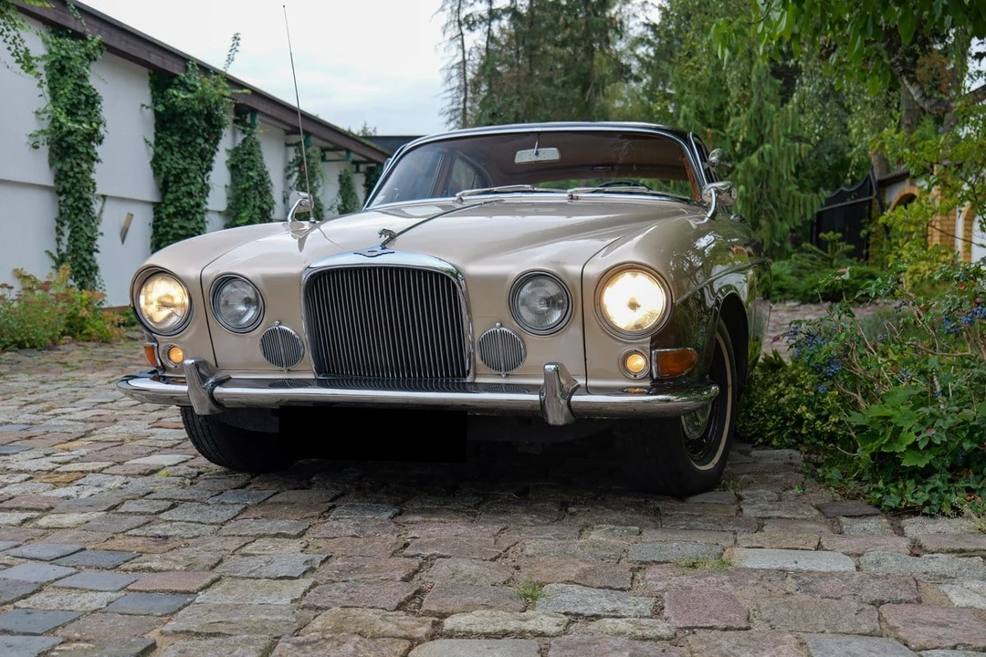 1966 Jaguar Mark X - Image 6 of 30