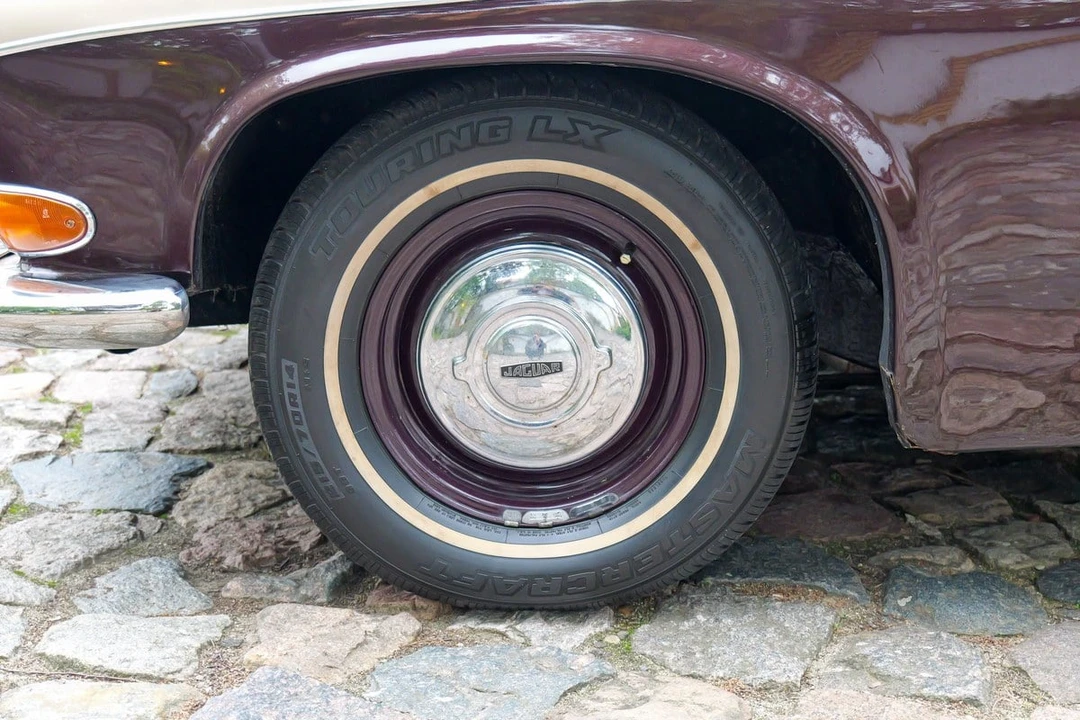 1966 Jaguar Mark X - Image 11 of 30