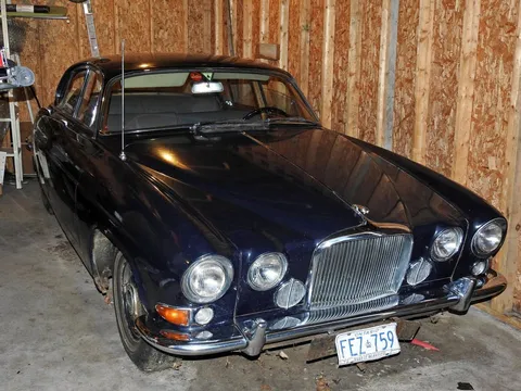 1966 Jaguar Mark X 4.2 Litre Automatic 4 Door Saloon