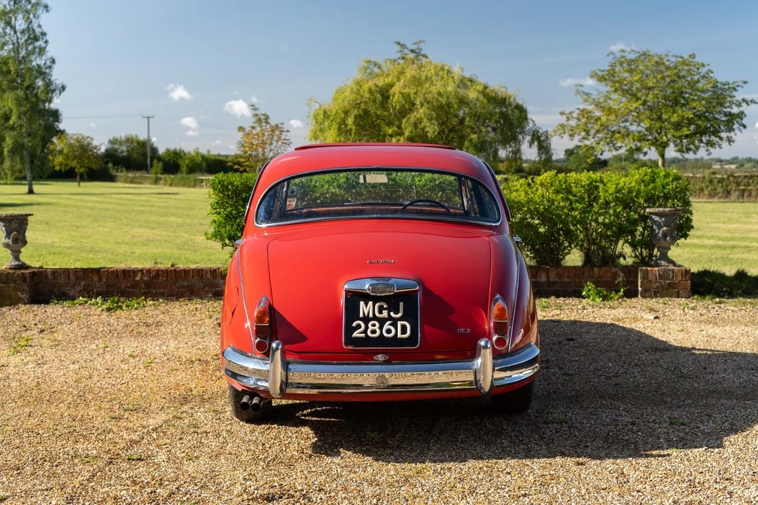 1966 Jaguar Mark II - Image 10 of 30