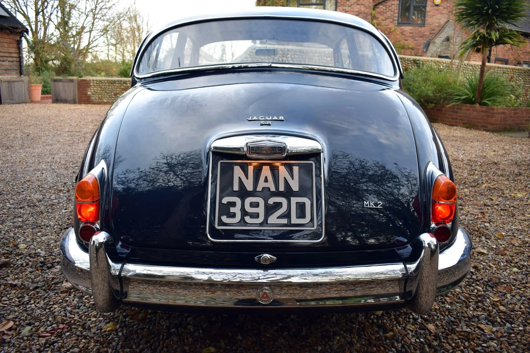 1966 Jaguar Mark II - Image 10 of 30