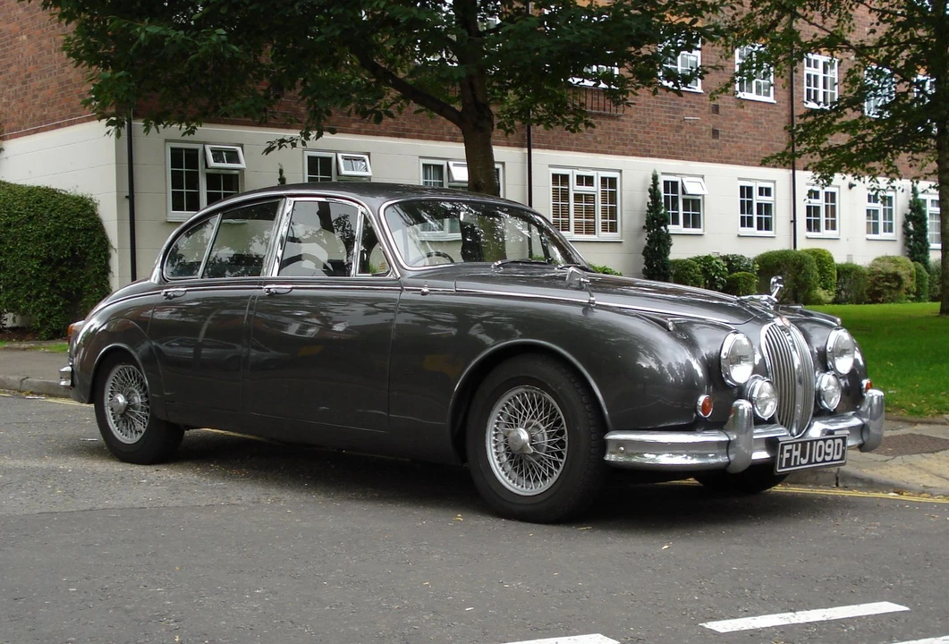 1966 Jaguar Mark II - Image 4 of 8