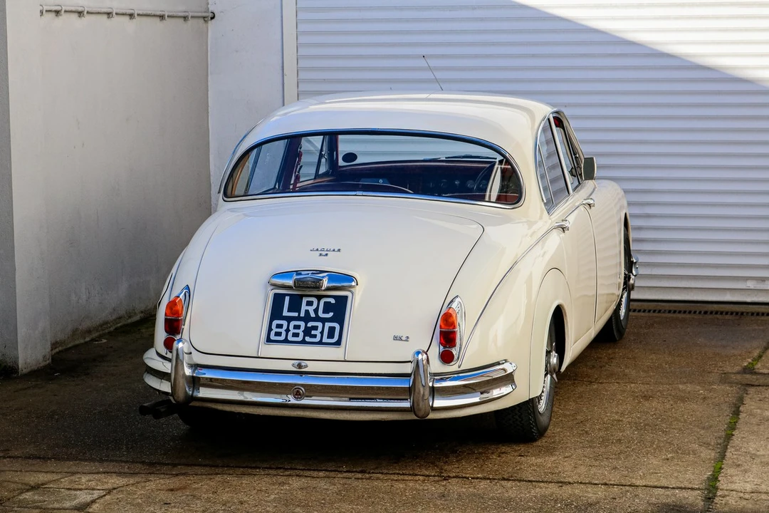 1966 Jaguar Mark II - Image 8 of 30