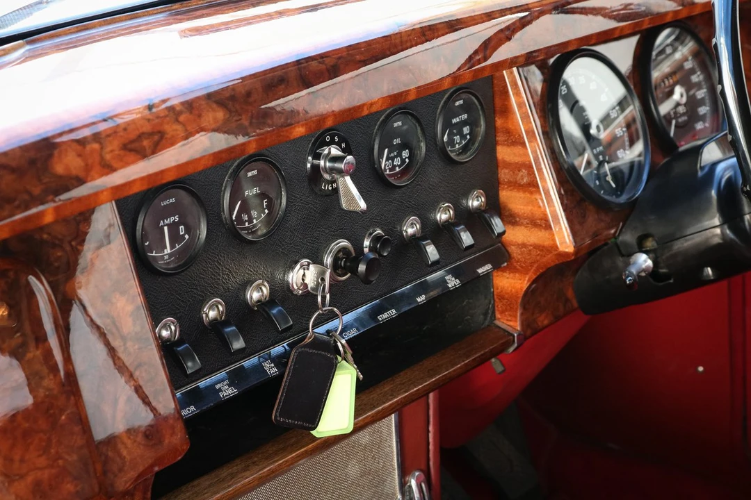 1966 Jaguar Mark II - Image 20 of 30