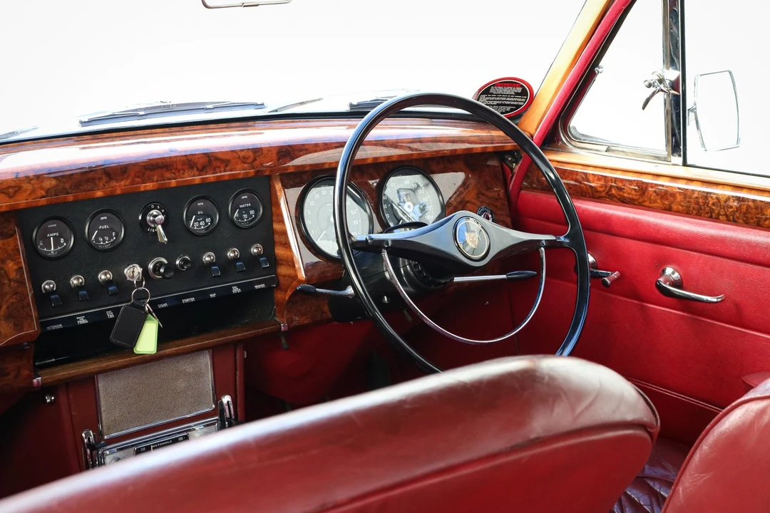 1966 Jaguar Mark II - Image 16 of 30