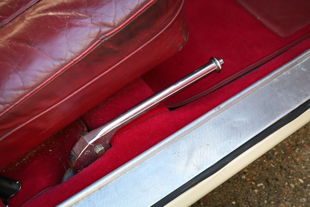 1966 Jaguar Mark II - Image 28 of 30