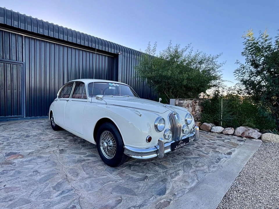 1966 Jaguar Mark II - Image 2 of 31